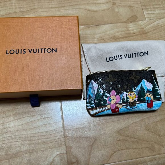 louis vuitton vivien christmas key pouch - Picture 1 of 9